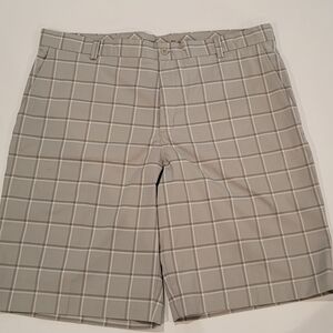 Nike Gray Print Flat Front Shorts Golf Wear